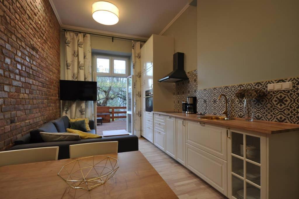 Poznanska Apartment ภายนอก รูปภาพ